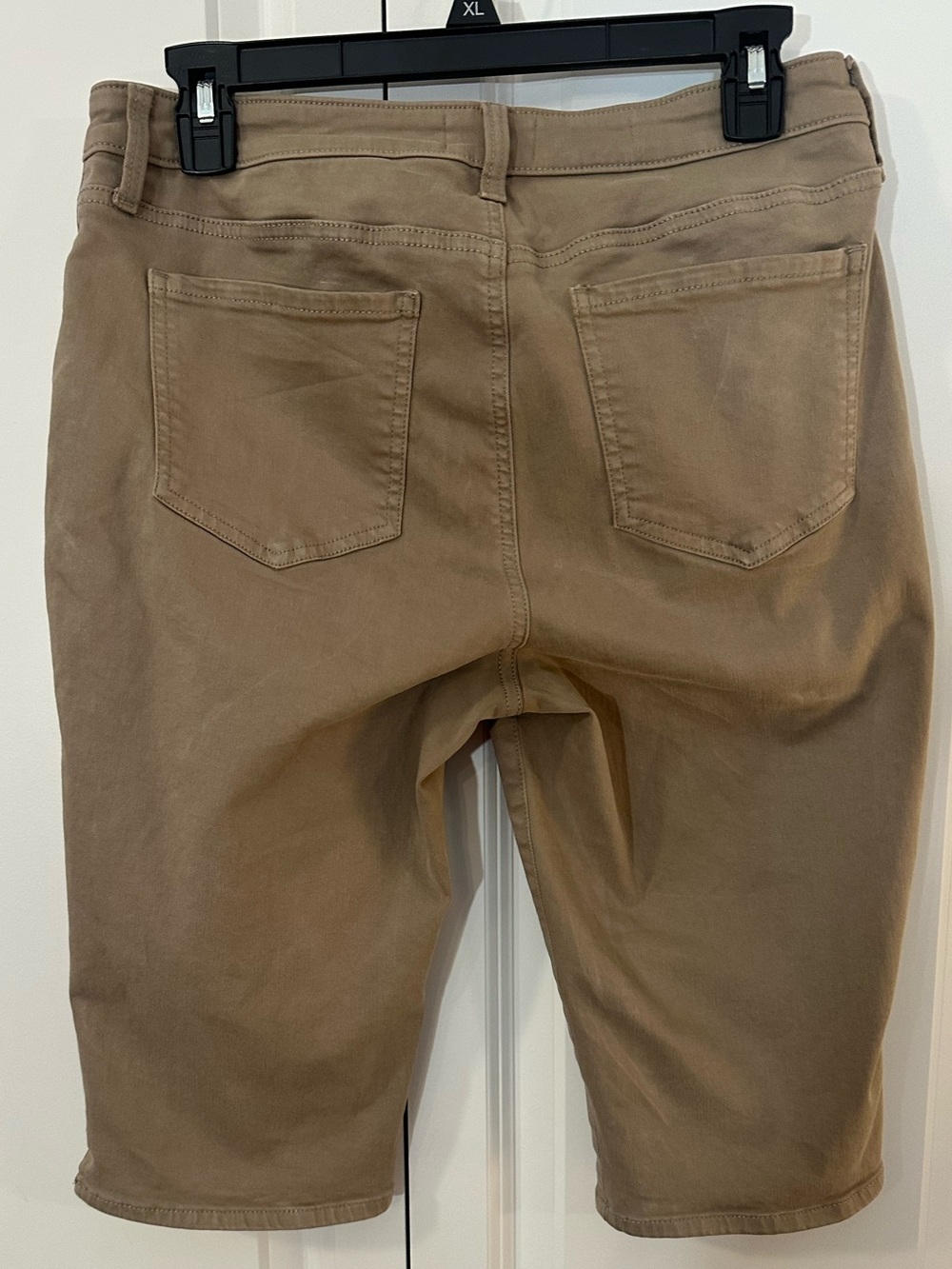NYDJ Sophie Capri Khaki Tan Stretch Jeans Size 8 - Picture 2 of 7